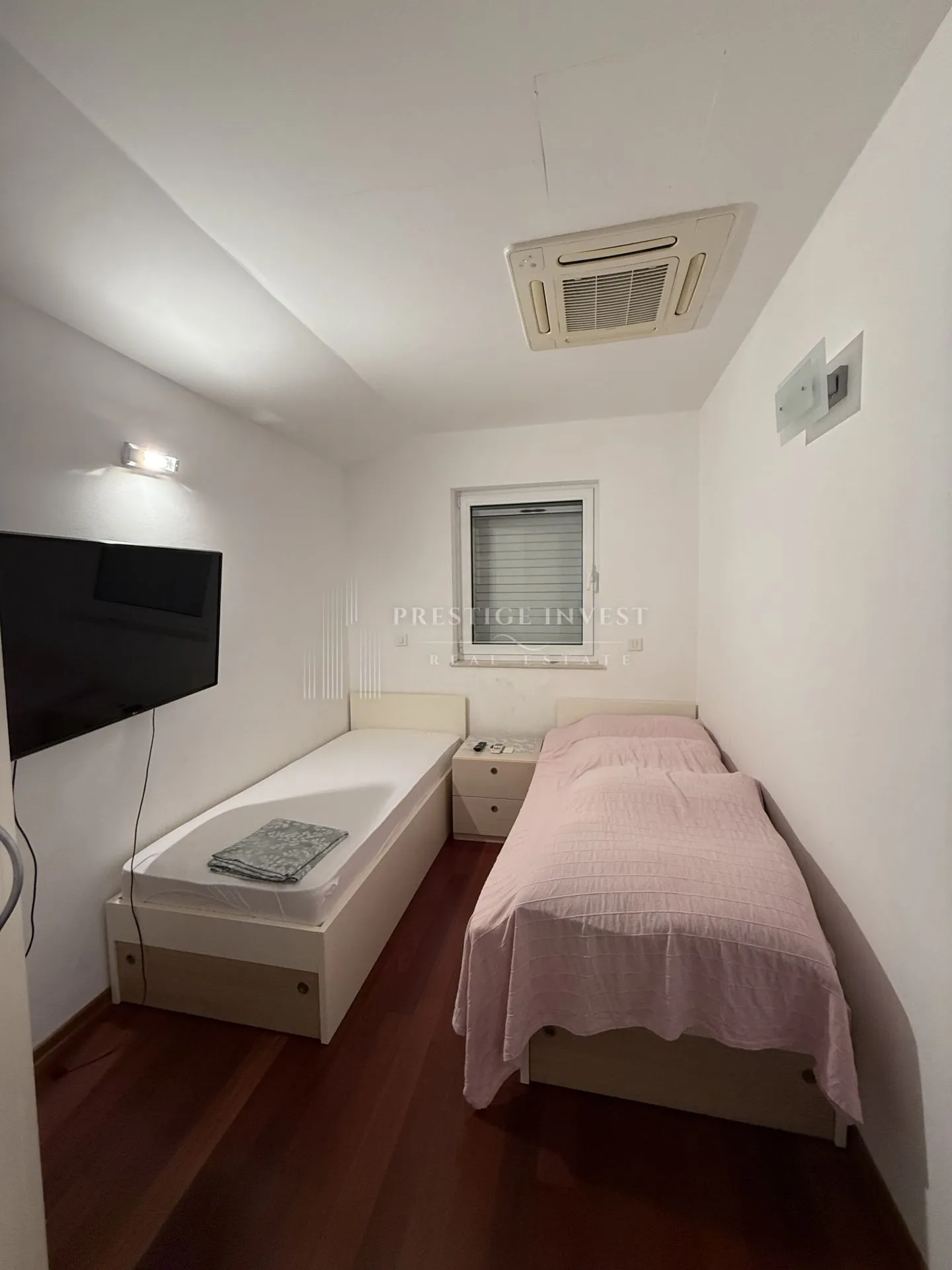 diklo- kuća u blizini mora- 2 stana - slika 28