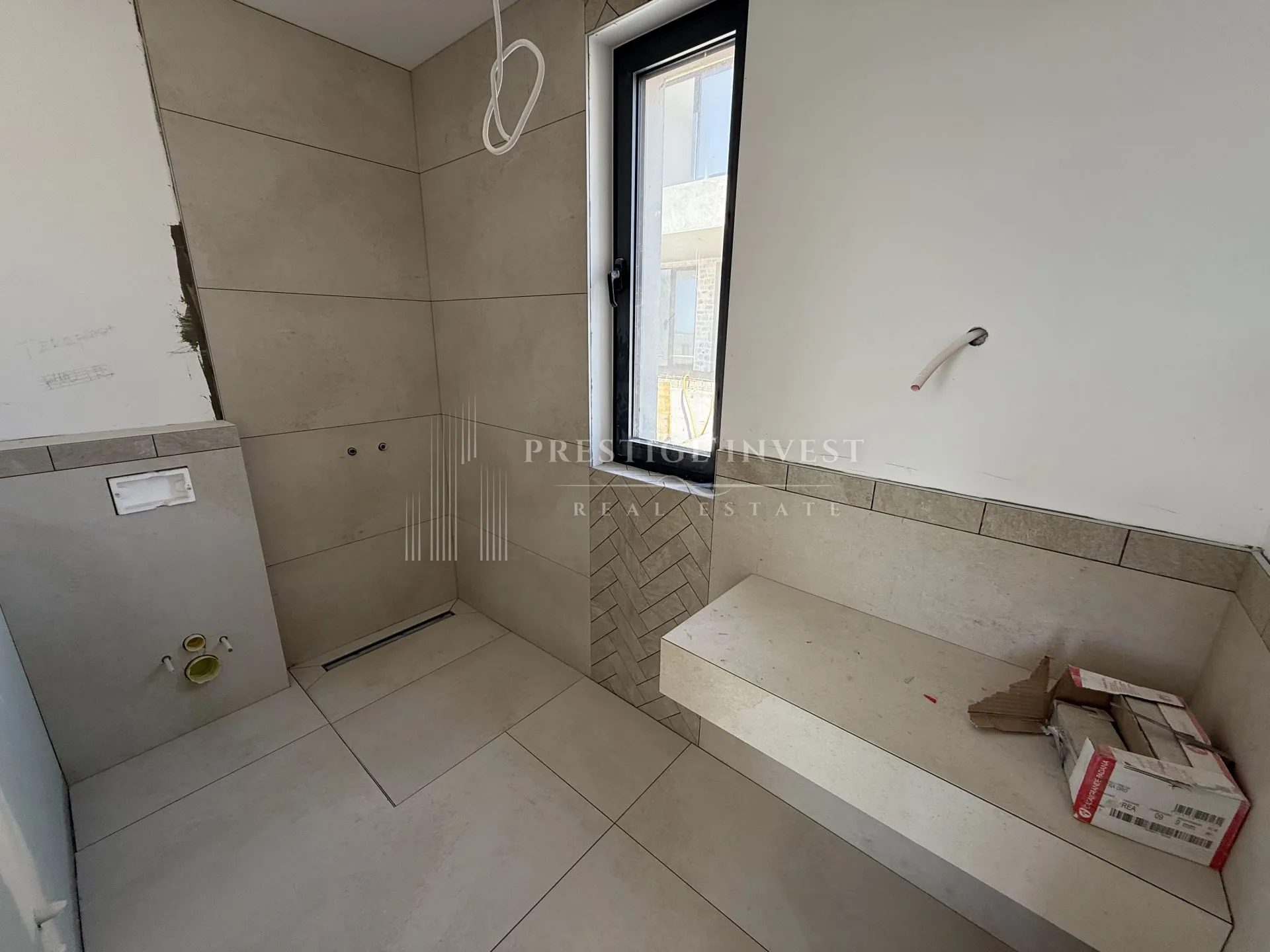 vodice- eksluzivna vila s panormaskim pogledom za otoke - slika 38