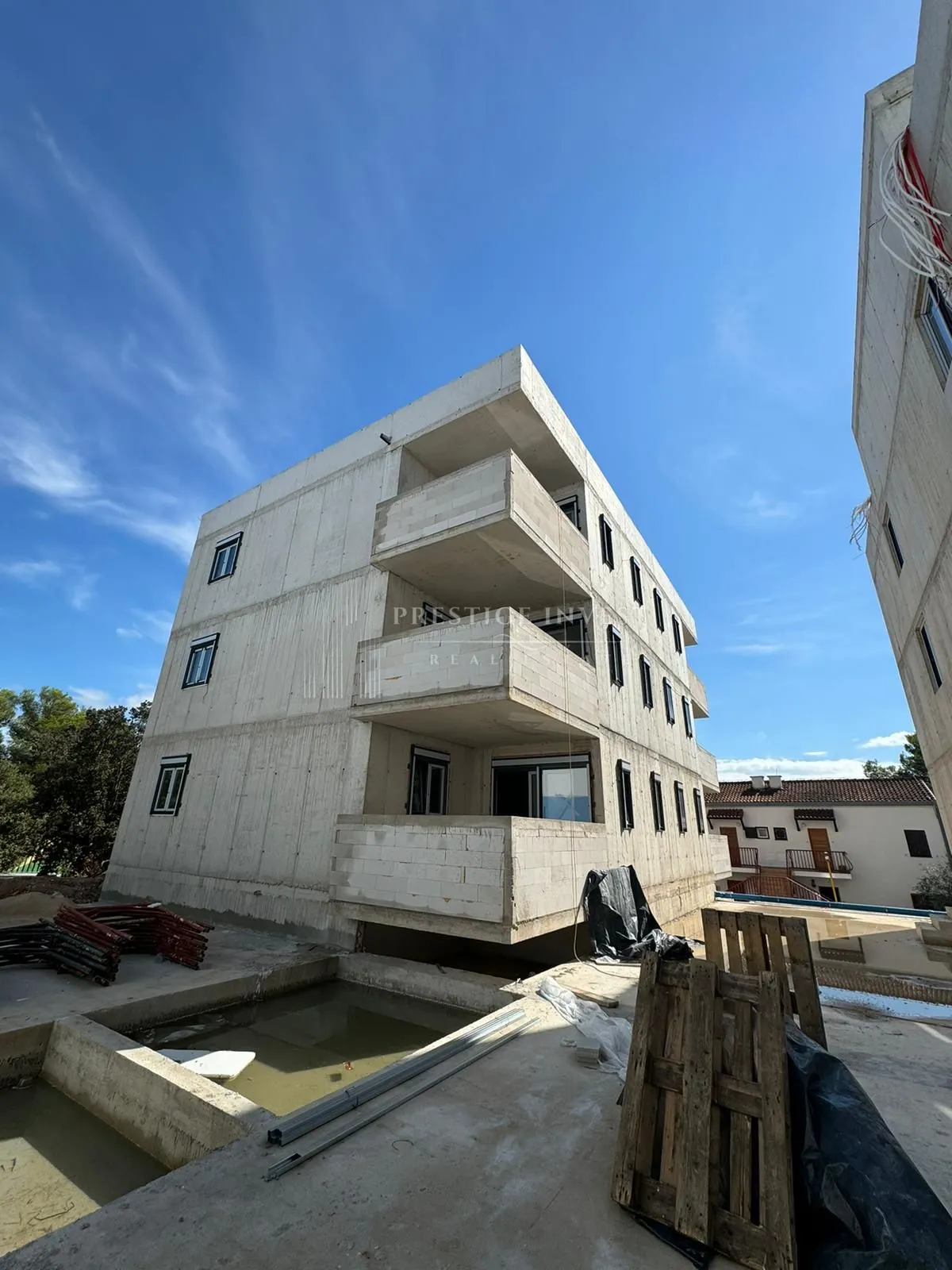 pakoštane-novogradnja-trosoban stan 70 m od mora - slika 23