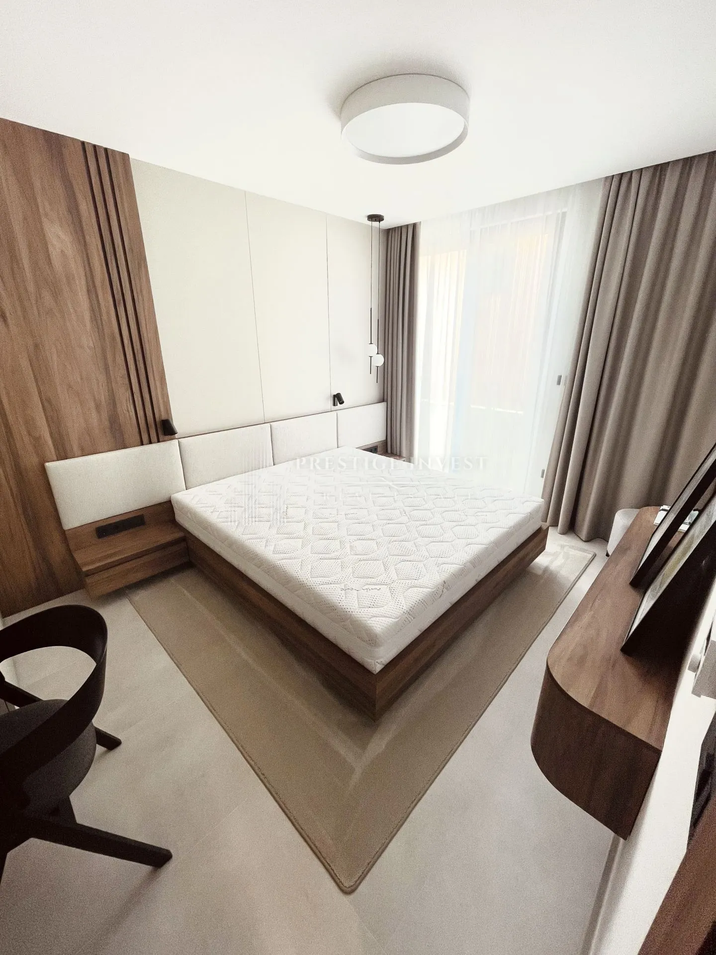 rogoznica- centar- luksuzan namješten penthouse - slika 41