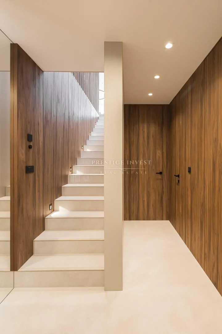 rogoznica- centar- luksuzan namješten penthouse - slika 70