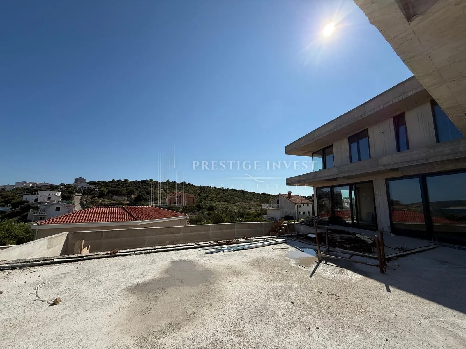 luksuzna vila- 5 soba, galerija, lift, bazen- 35m od plaže - slika 7