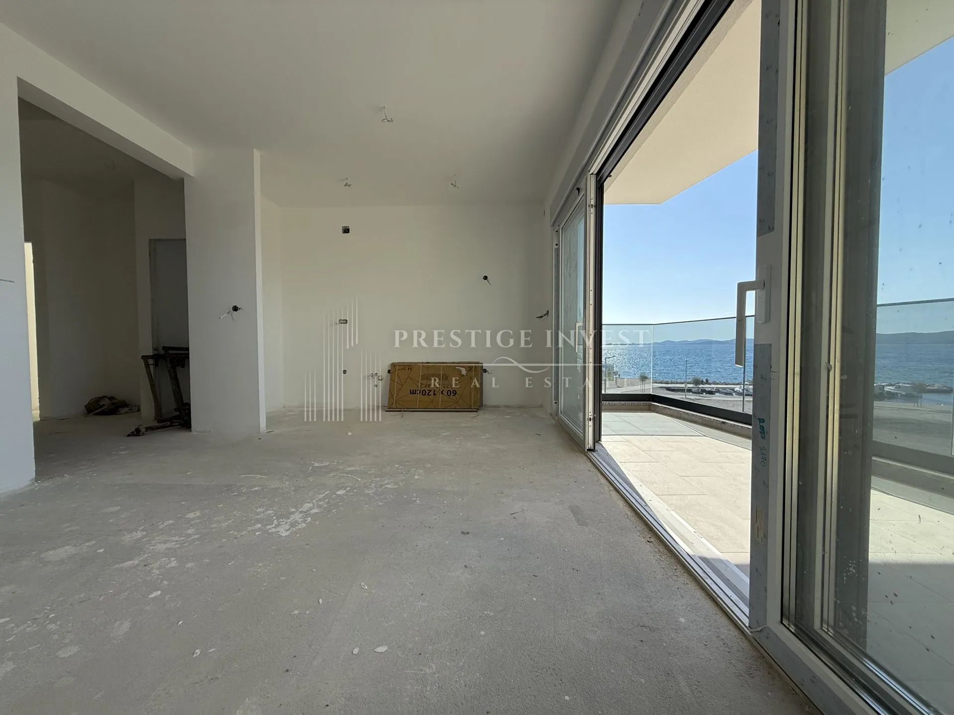 sukošan-s06-penthouse prvi red uz more - slika 26