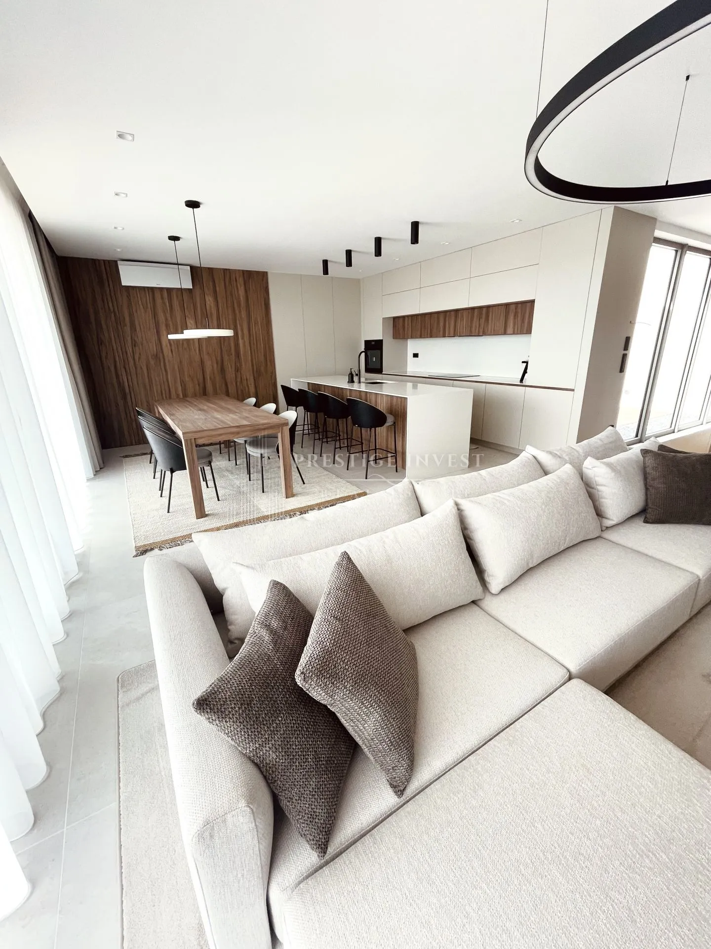 rogoznica- centar- luksuzan namješten penthouse - slika 60