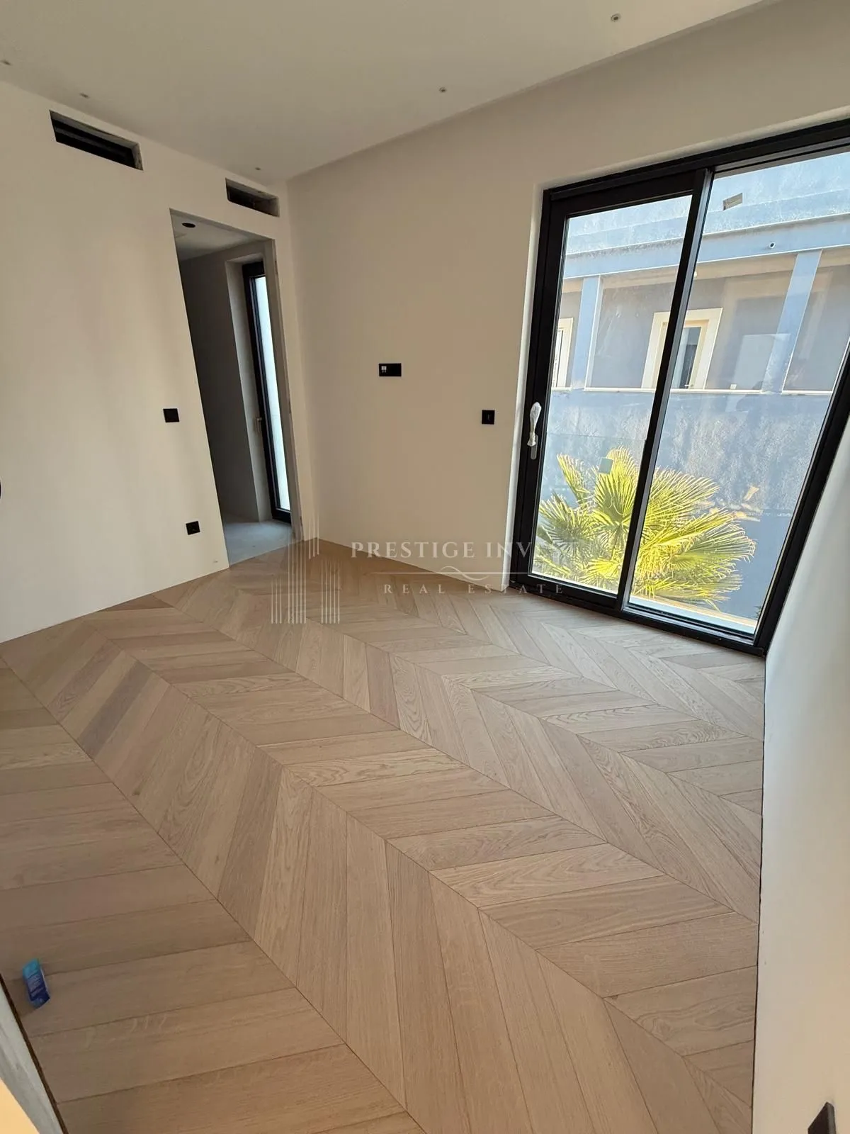 zadar- luksuzan penthouse s pogledom na more- blizina plaže - slika 24
