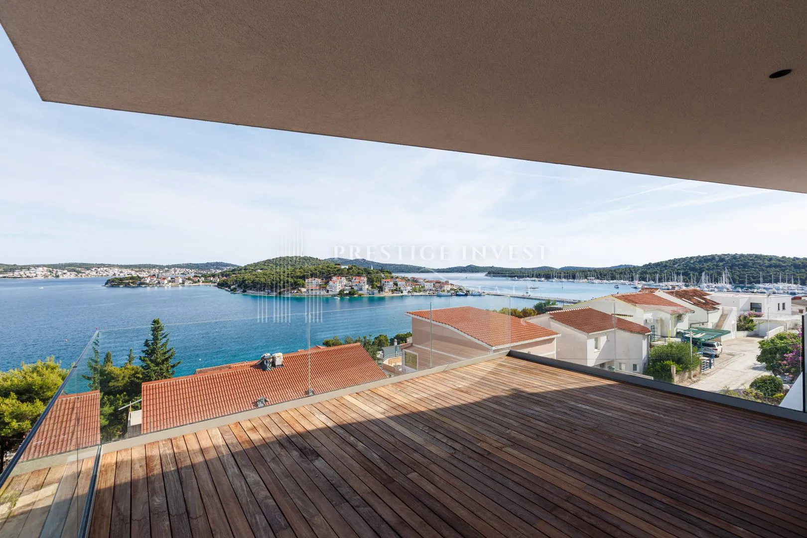 rogoznica- centar- luksuzan namješten penthouse - slika 43
