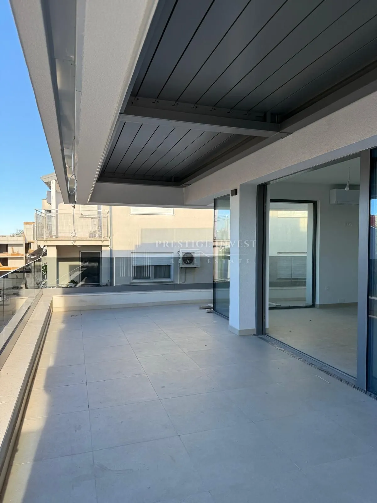zadar, borik- trosoban stan s2 u prizemlju- garaža - slika 43