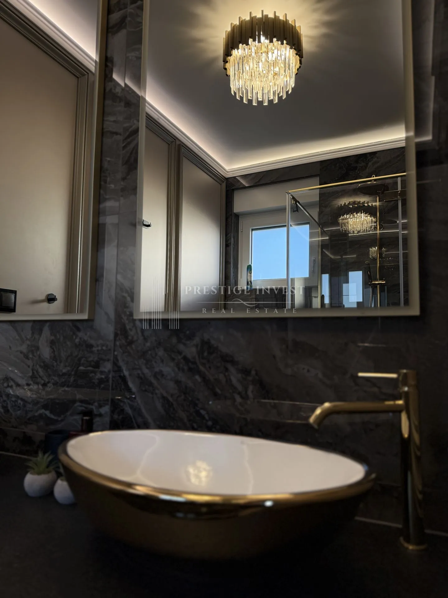 ekskluzivan penthouse- drugi red od plaže - slika 43