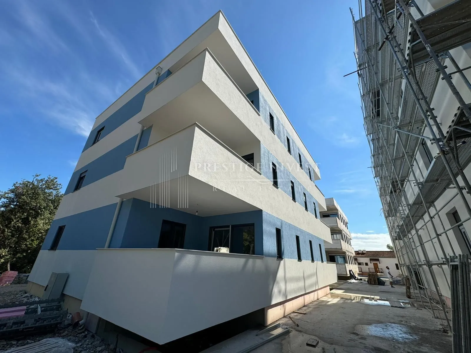 pakoštane-novogradnja-trosoban stan 70 m od mora - slika 27
