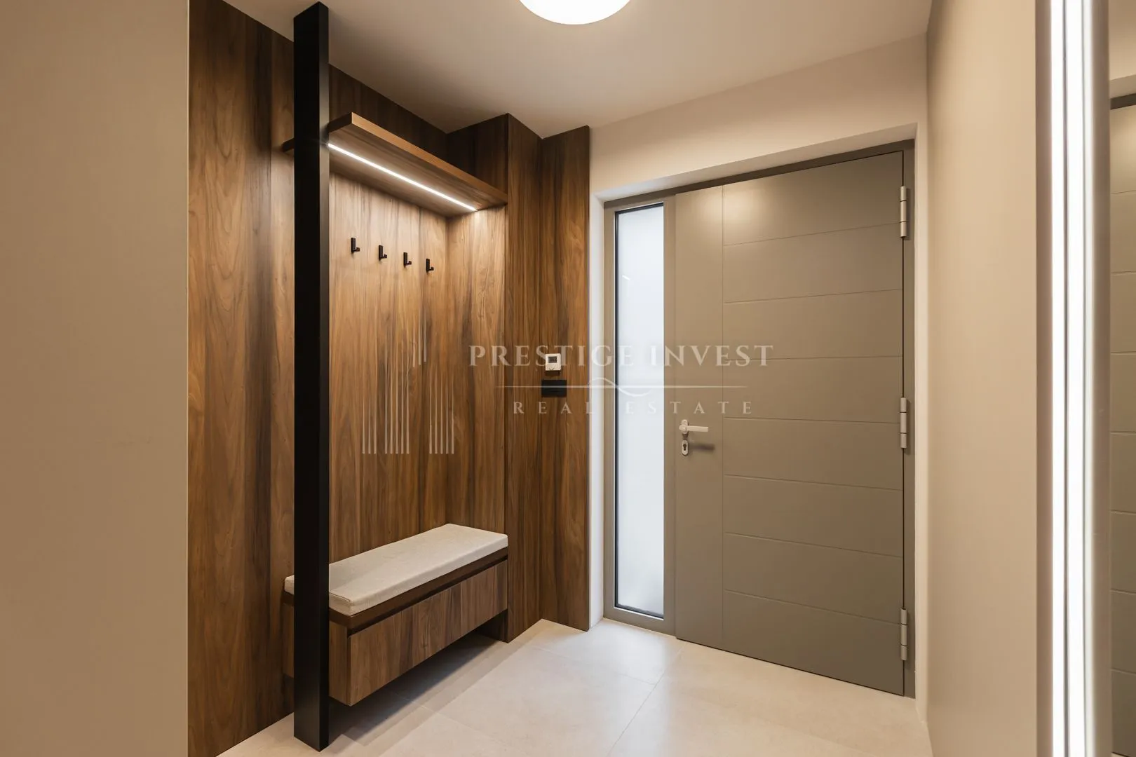 rogoznica- centar- luksuzan namješten penthouse - slika 74