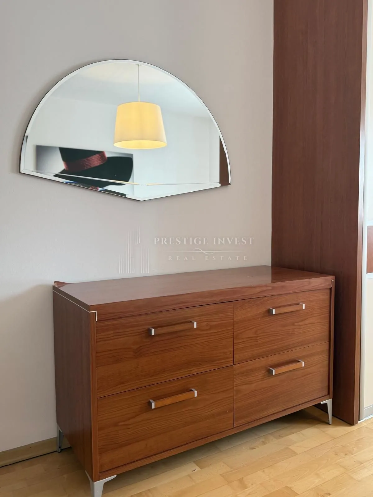 kuća s 3 stana - prvi red uz more - 580m2 - slika 49