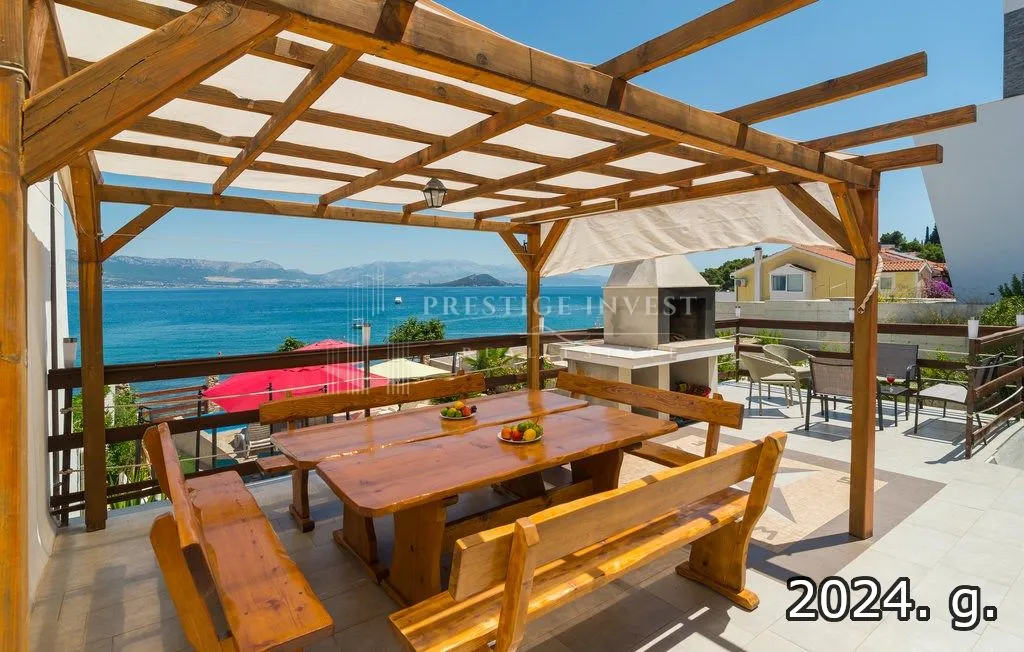 villa prvi red uz more, trogir, čiovo - slika 7
