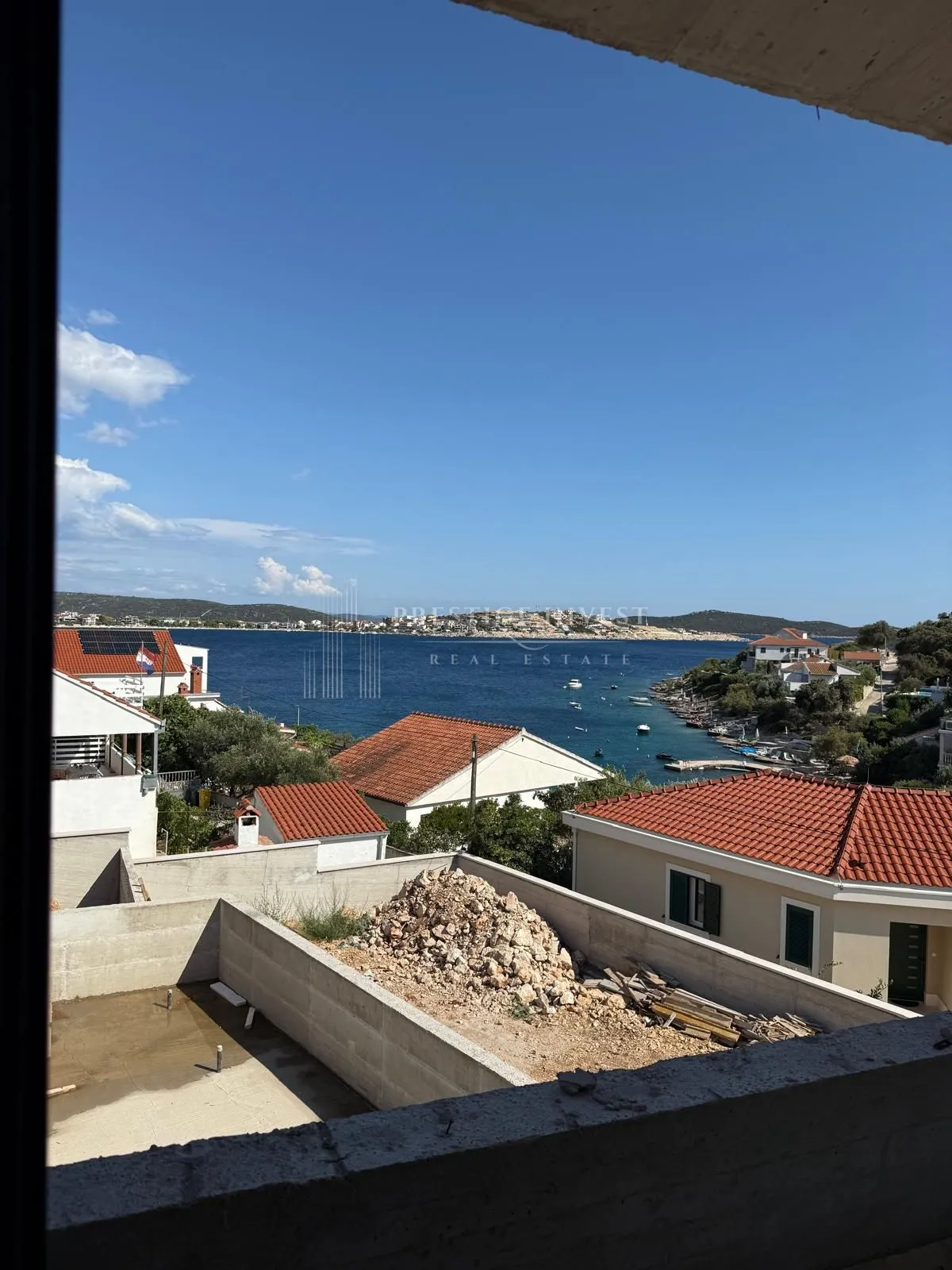 luksuzna vila- 5 soba, galerija, lift, bazen- 35m od plaže - slika 3