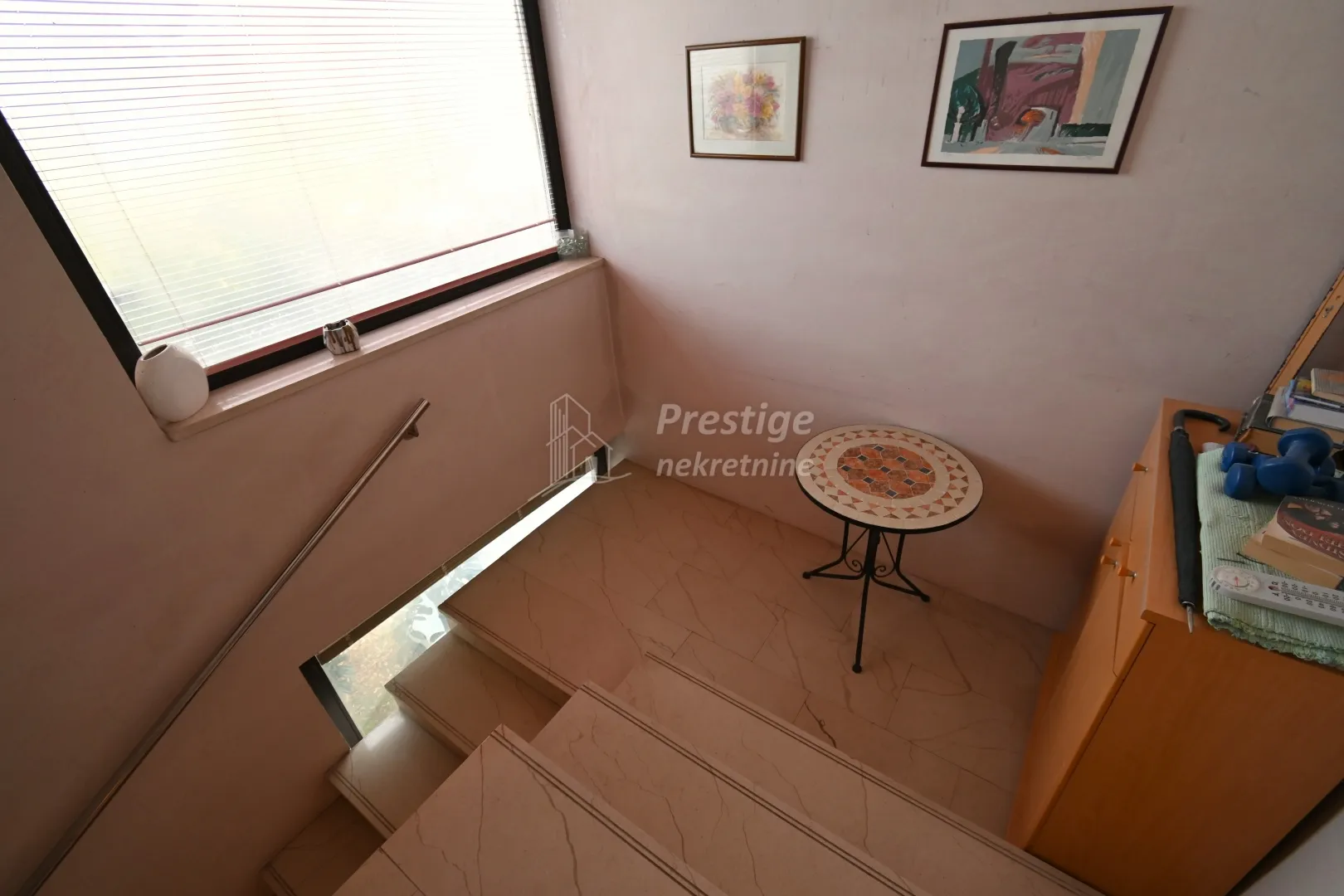 gornja dubrava, kuća 220m2 + garaža - slika 40