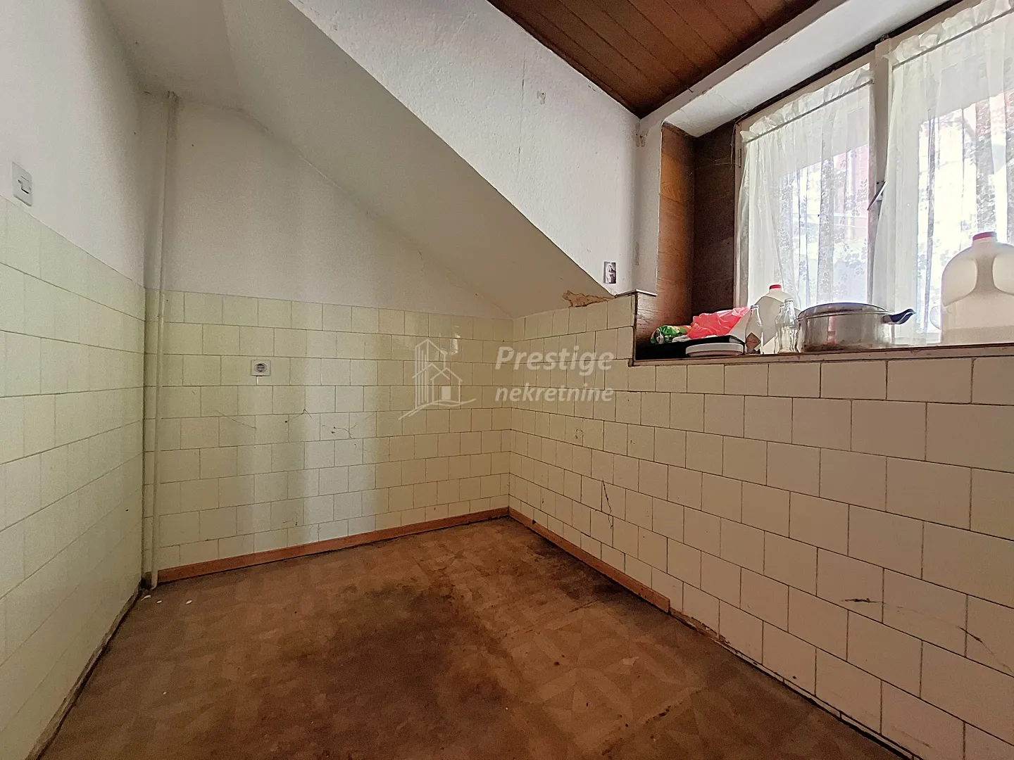 gornja kustošija, kotoripska, kuća 240m2 - slika 21