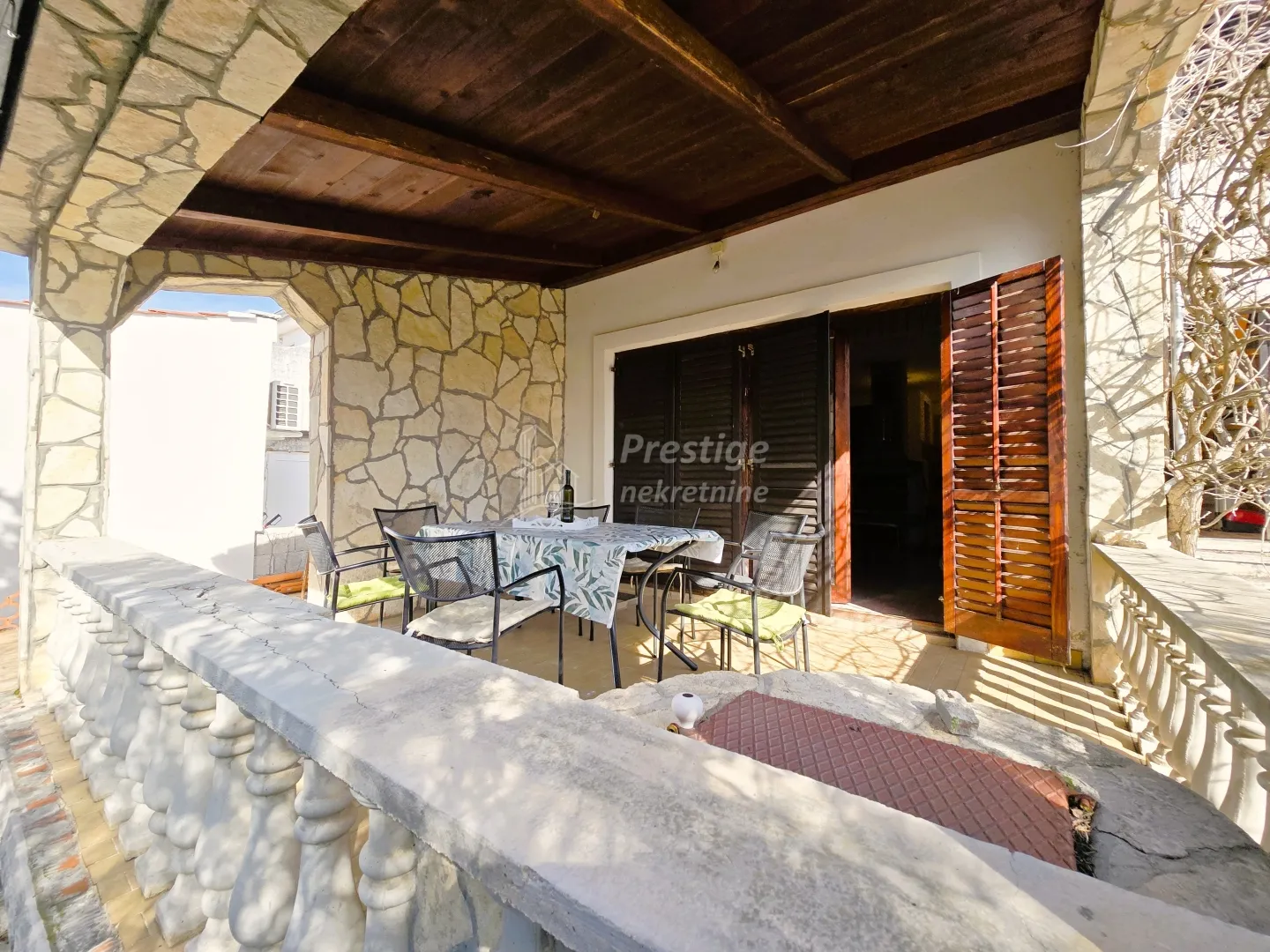 crna punta, kuća 20 metara od plaže, 164m2 - slika 24