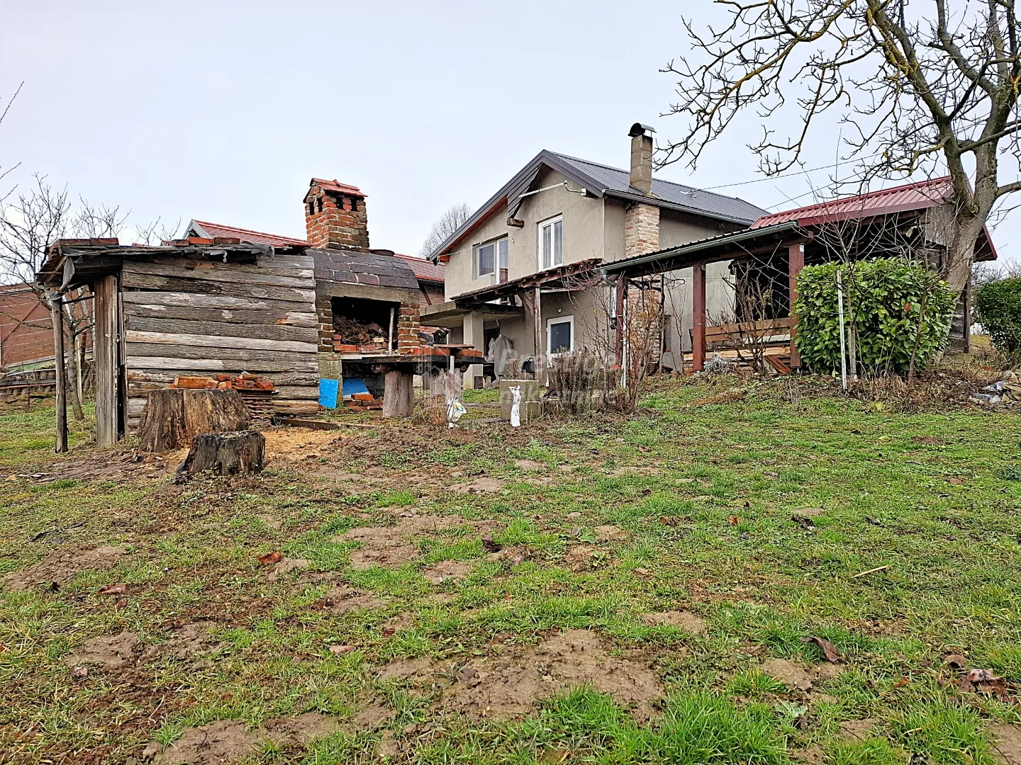 gaj, vrbovec, poljoprivredno zemljište 3.168 m² s kućom - slika 3