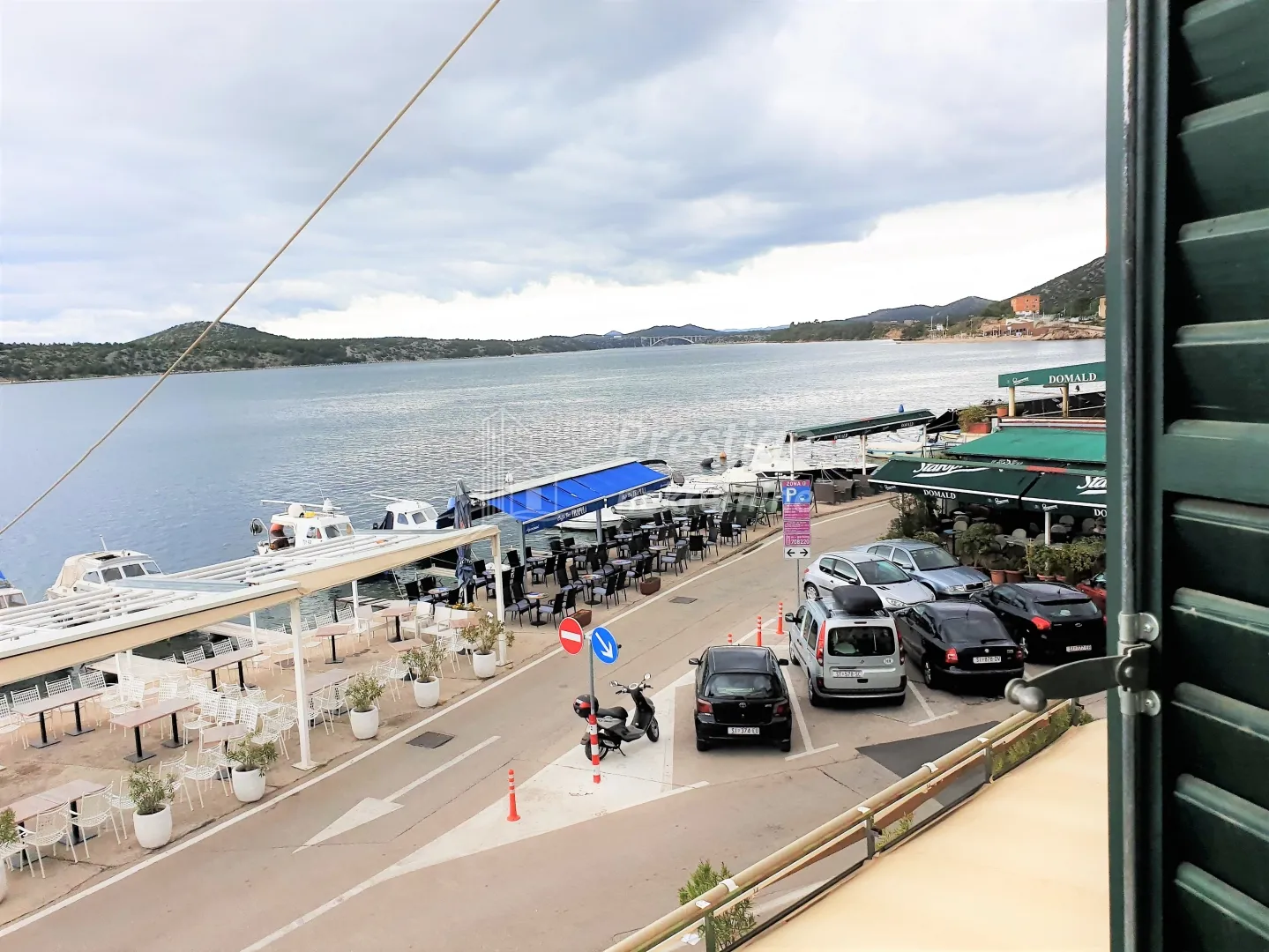 prilika! kuća na samoj rivi u šibeniku! - slika 13