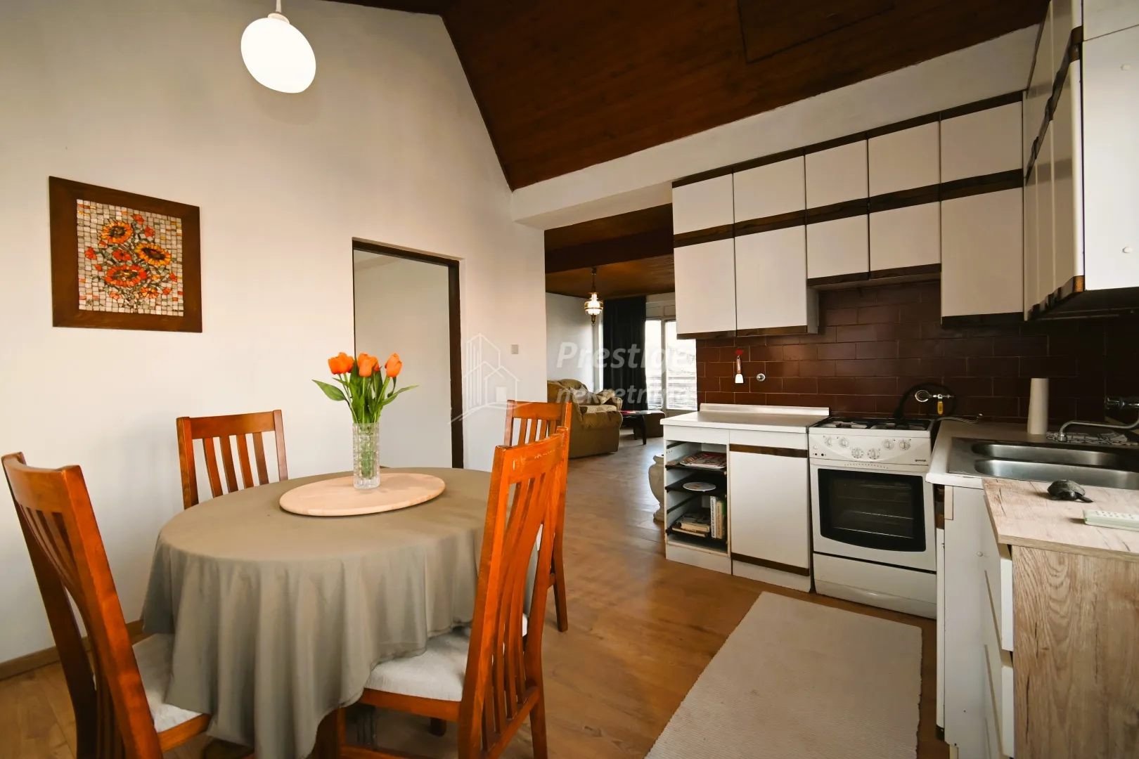 gornja dubrava, kuća 220m2 + garaža - slika 15