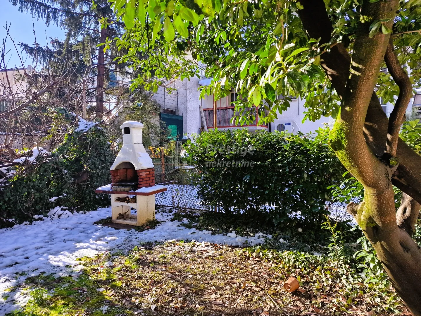 gornja dubrava, kuća 220m2 + garaža - slika 24
