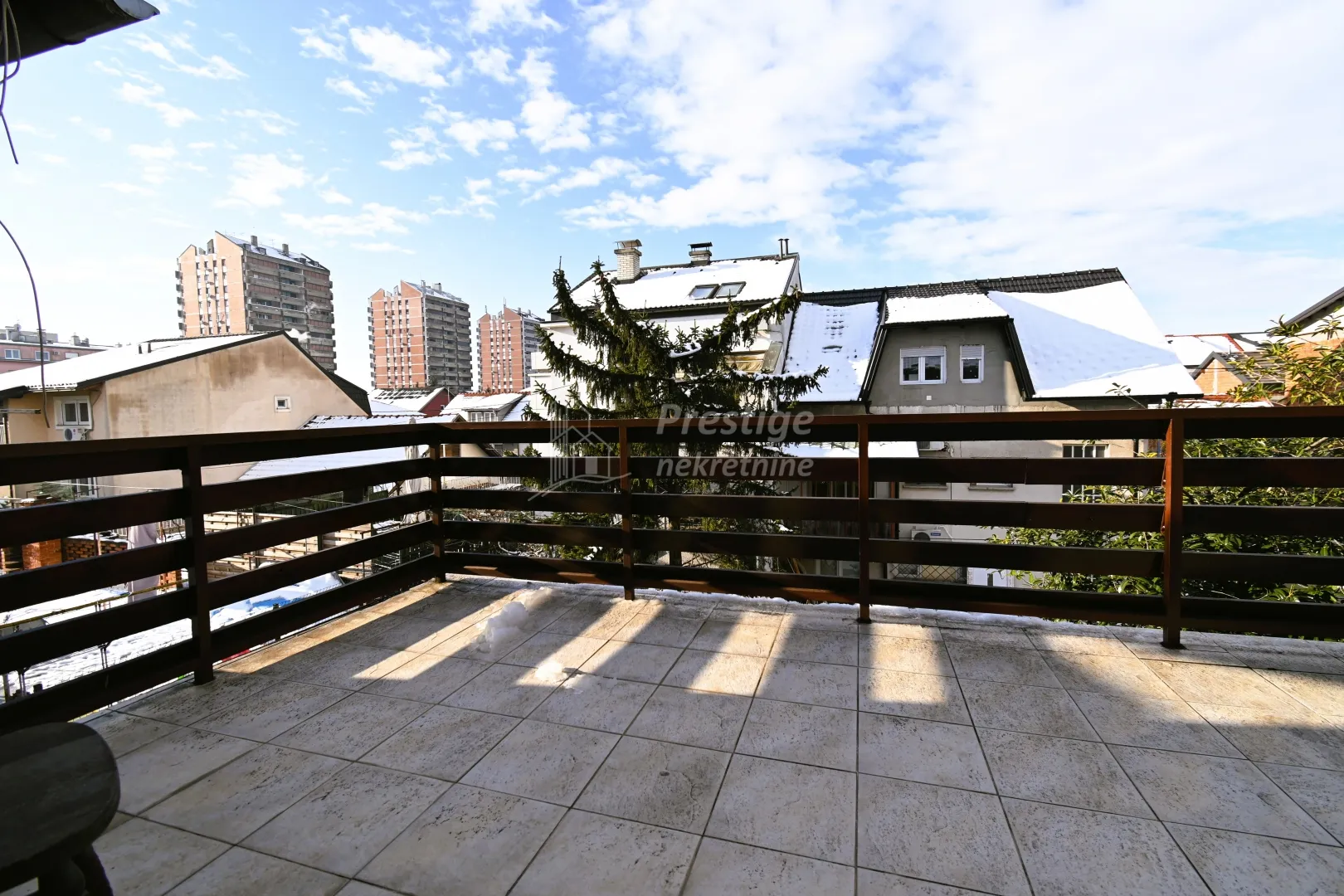gornja dubrava, kuća 220m2 + garaža - slika 7