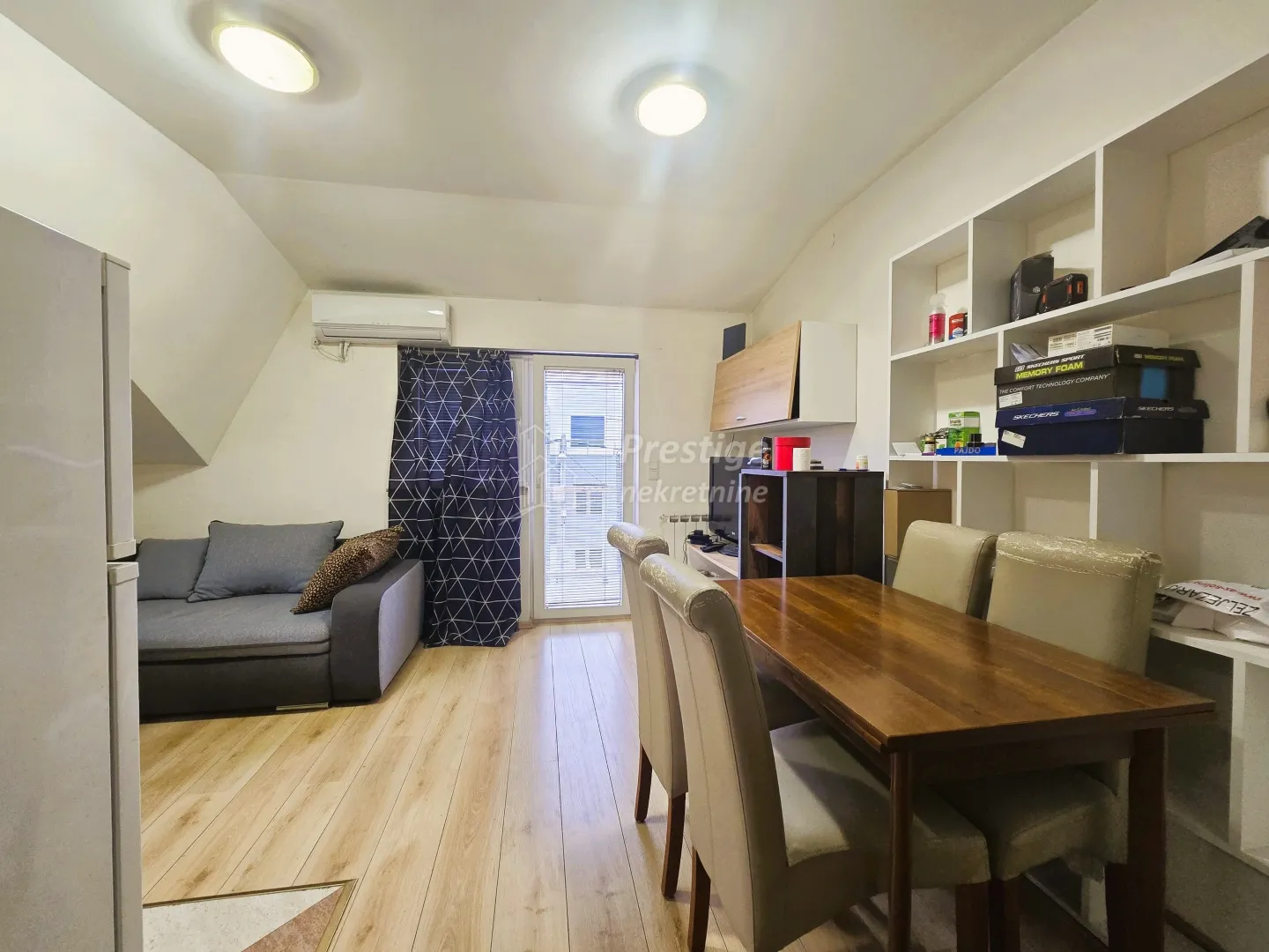 donja kustošija, stan 25m2+balkon+parking - slika 2