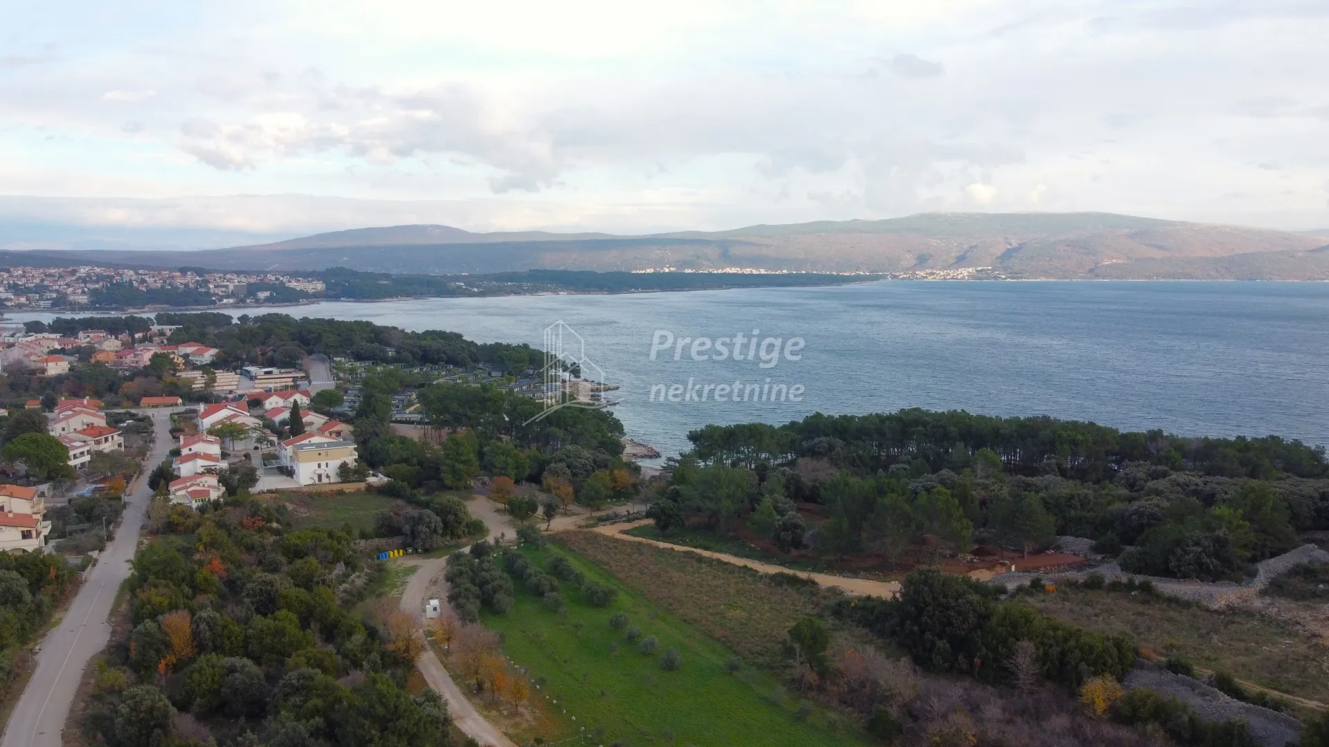 grad krk, atraktivno građevinsko zemljište, 948 m2 - slika 4