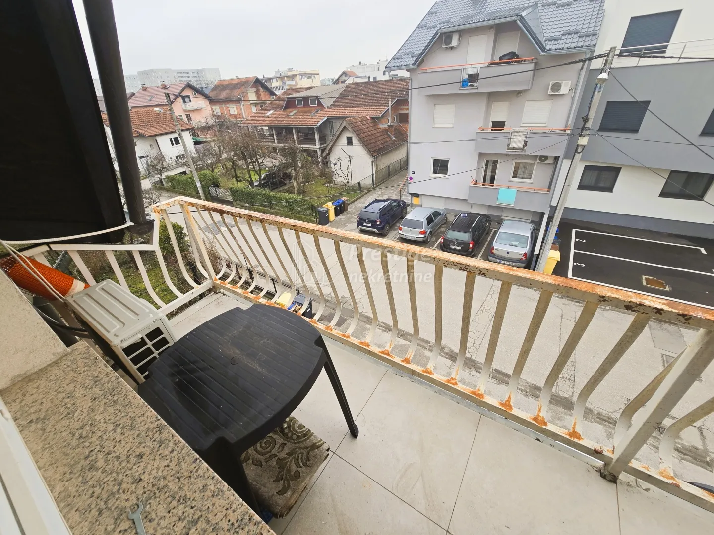 donja kustošija, stan 25m2+balkon+parking - slika 8
