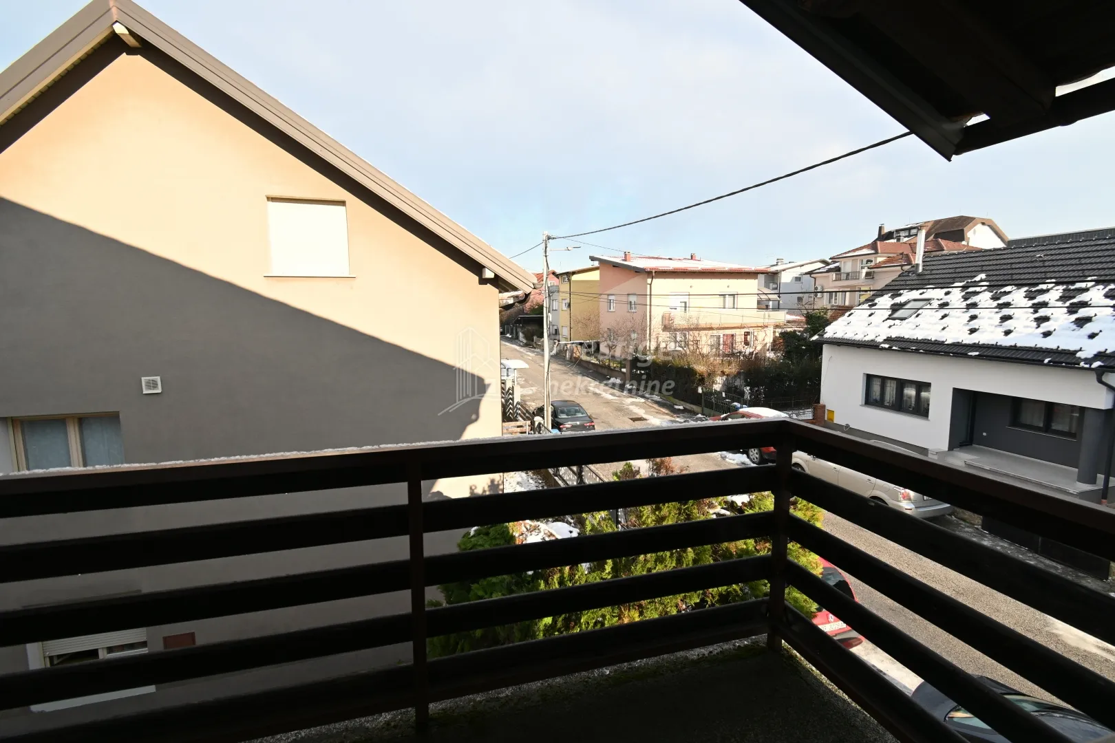 gornja dubrava, kuća 220m2 + garaža - slika 39
