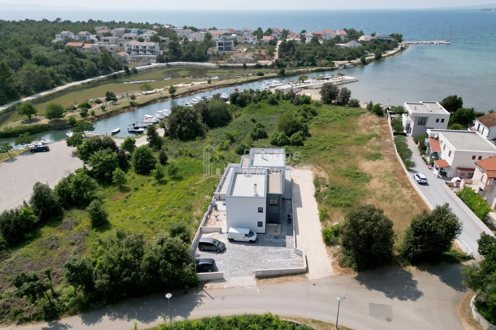 zaton, prekrasan apartman u novogradnji - slika 2