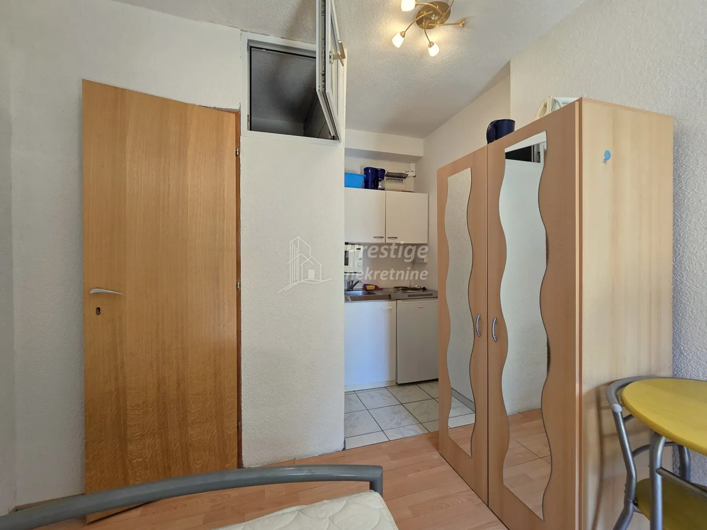 šušnjar, kruševo, prostrana kuća, 80m od mora - slika 9
