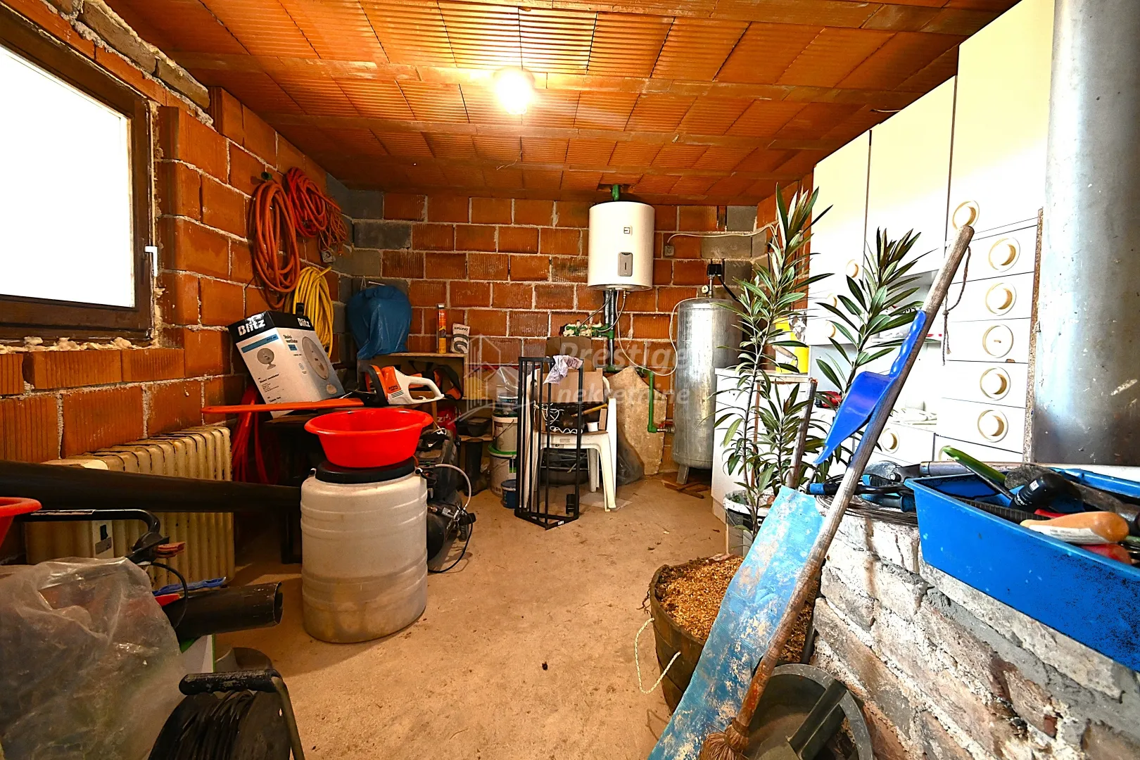 gaj, vrbovec, poljoprivredno zemljište 3.168 m² s kućom - slika 15