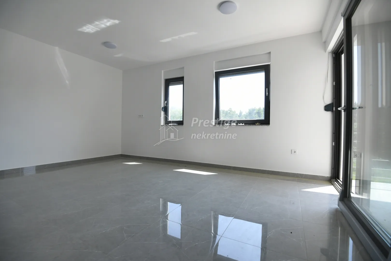 zaton, prekrasan apartman u novogradnji - slika 7