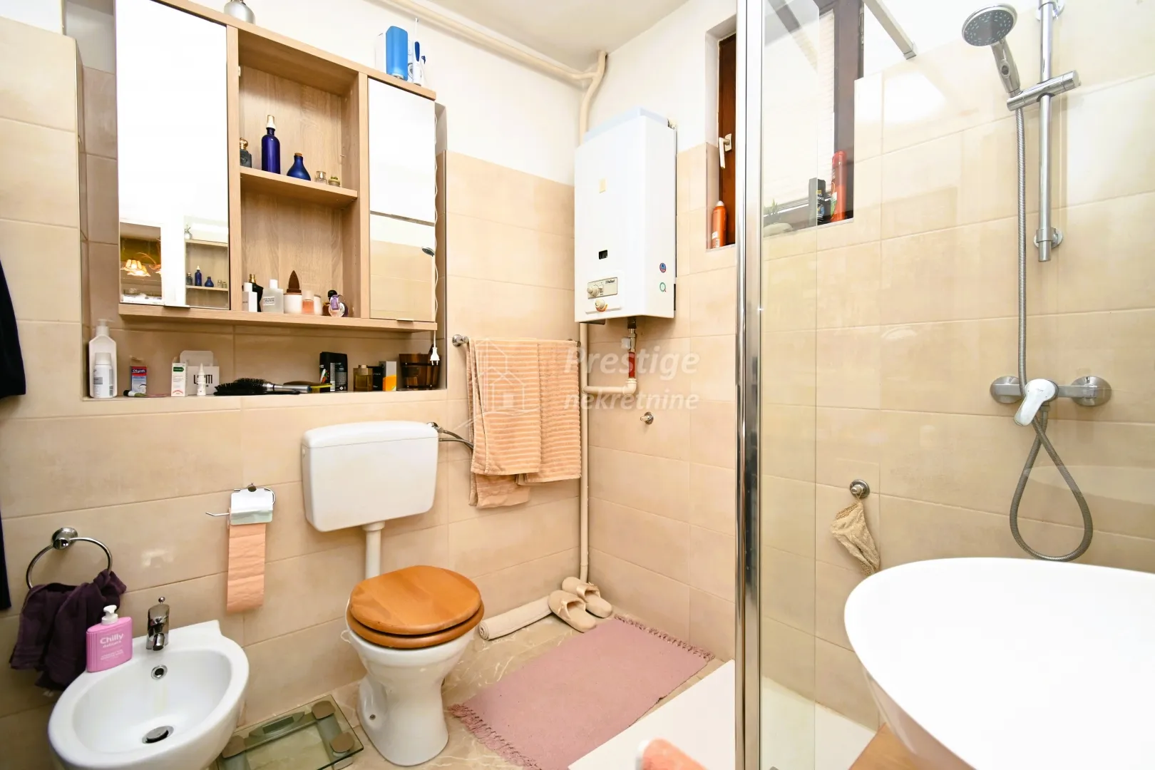 gornja dubrava, kuća 220m2 + garaža - slika 14