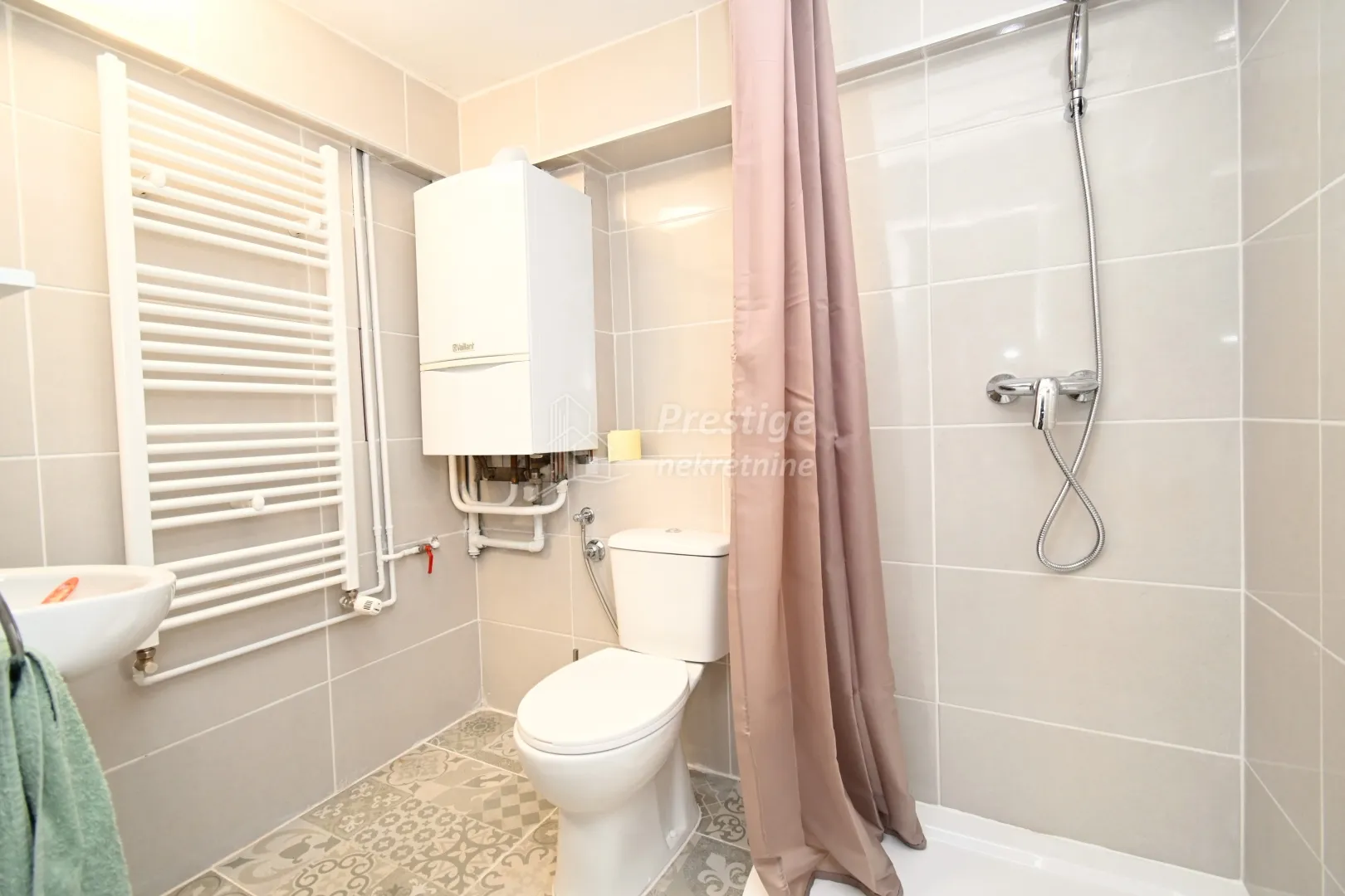 gornja dubrava, kuća 220m2 + garaža - slika 29