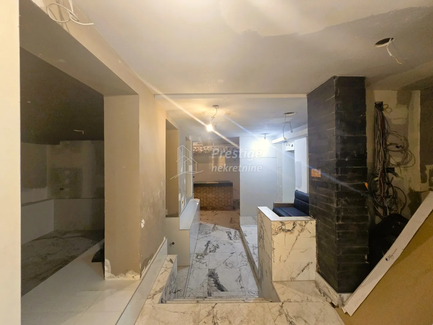 sesvete, poslovni prostor u centru, 168m2 - slika 11
