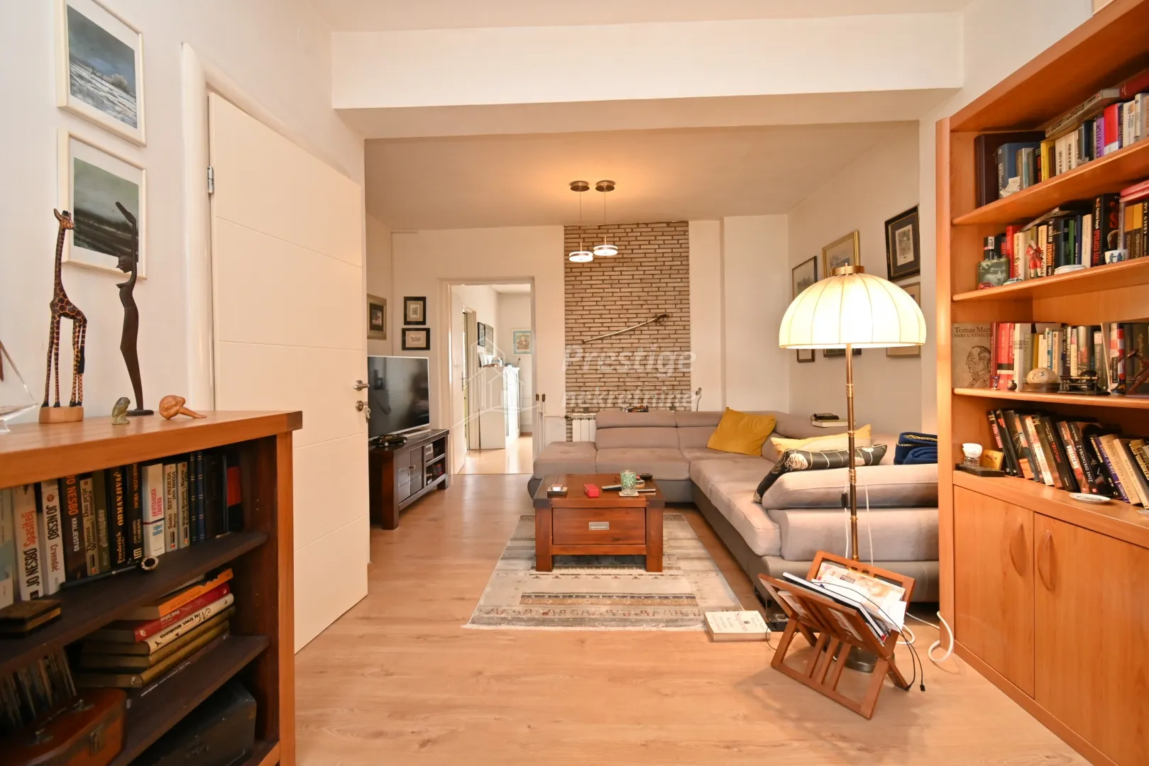 gornja dubrava, kuća 220m2 + garaža - slika 5