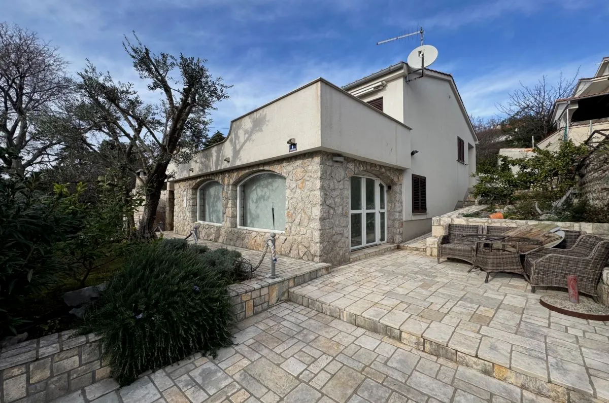 Kuća, prodaja, Omišalj, Hrvatska, 167 m2, 580.000,00 EUR