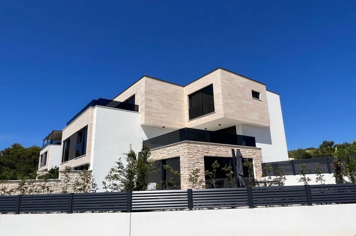 Apartman, prodaja, Grad Krk, Hrvatska, 150 m2, 880.000,00 EUR - Muraj, Krk
