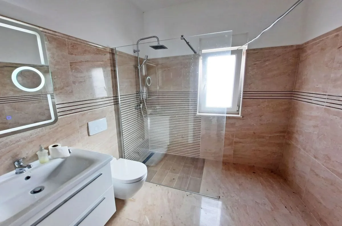 apartman, prodaja, njivice, hrvatska, 67 m2, 310.000,00 eur - slika 10