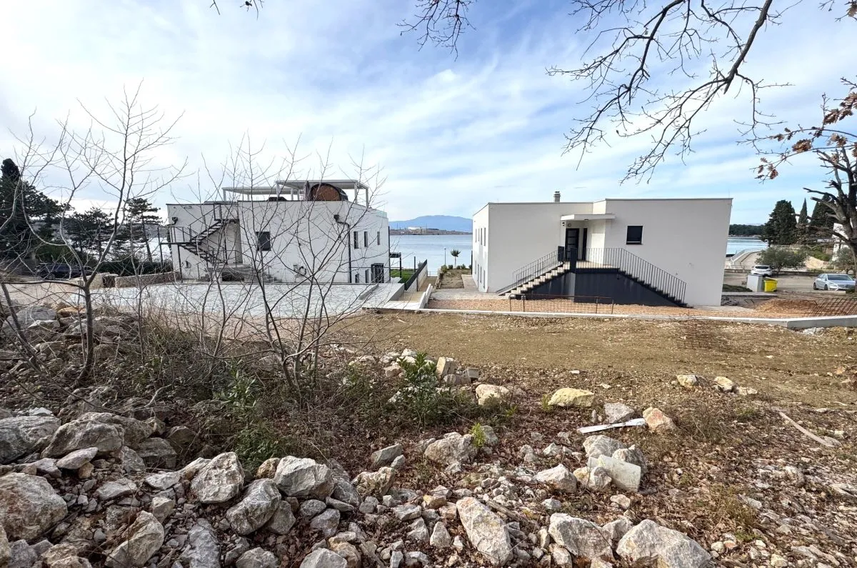 građevinsko zemljište, prodaja, omišalj, hrvatska, 979 m2, 600.000,00 eur - slika 2