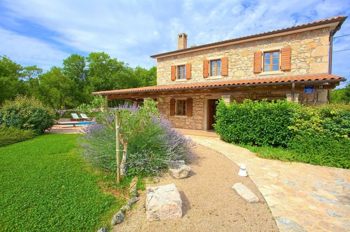Stara kamena kuća, prodaja, Dobrinj, Hrvatska, 4460 m2, 1.500.000,00 EUR