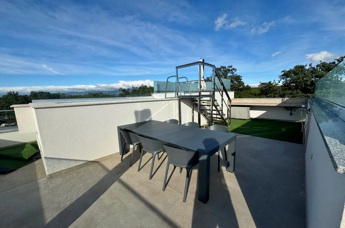 apartman, prodaja, njivice, hrvatska, 106 m2, 450.000,00 eur - slika 12