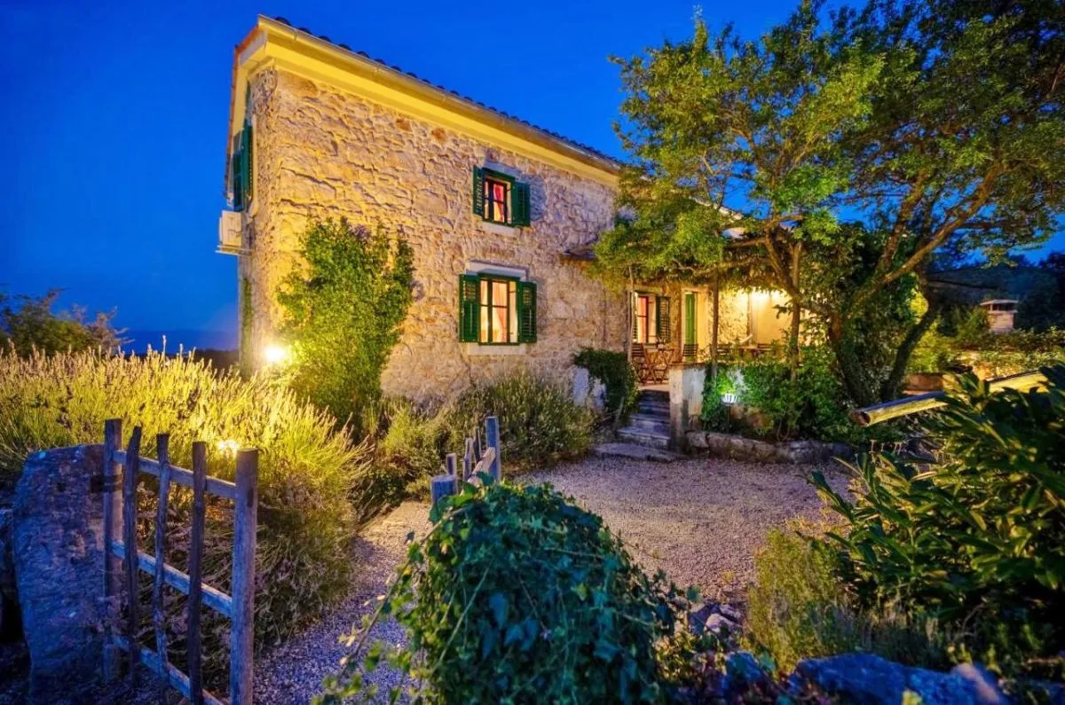 stara kamena kuća, prodaja, dobrinj, hrvatska, 225 m2, 925.000,00 eur - slika 11