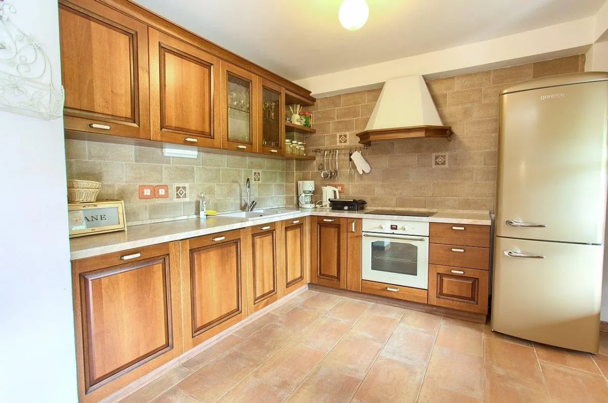 stara kamena kuća, prodaja, dobrinj, hrvatska, 4460 m2, 1.500.000,00 eur - slika 6