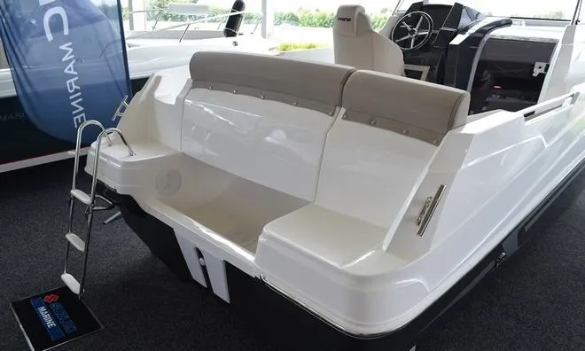 prince 625 sundeck - model 2024 - slika 10