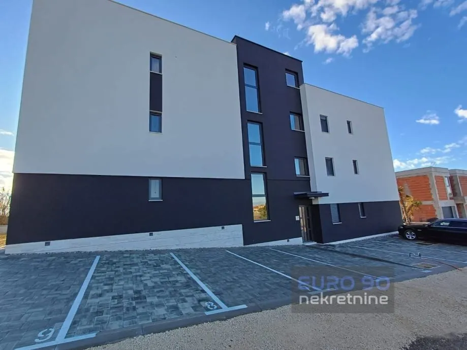 privlaka -novogradnja,predivan stan 79,83 m2,s-4,1.kat,odmah useljiv - slika 12