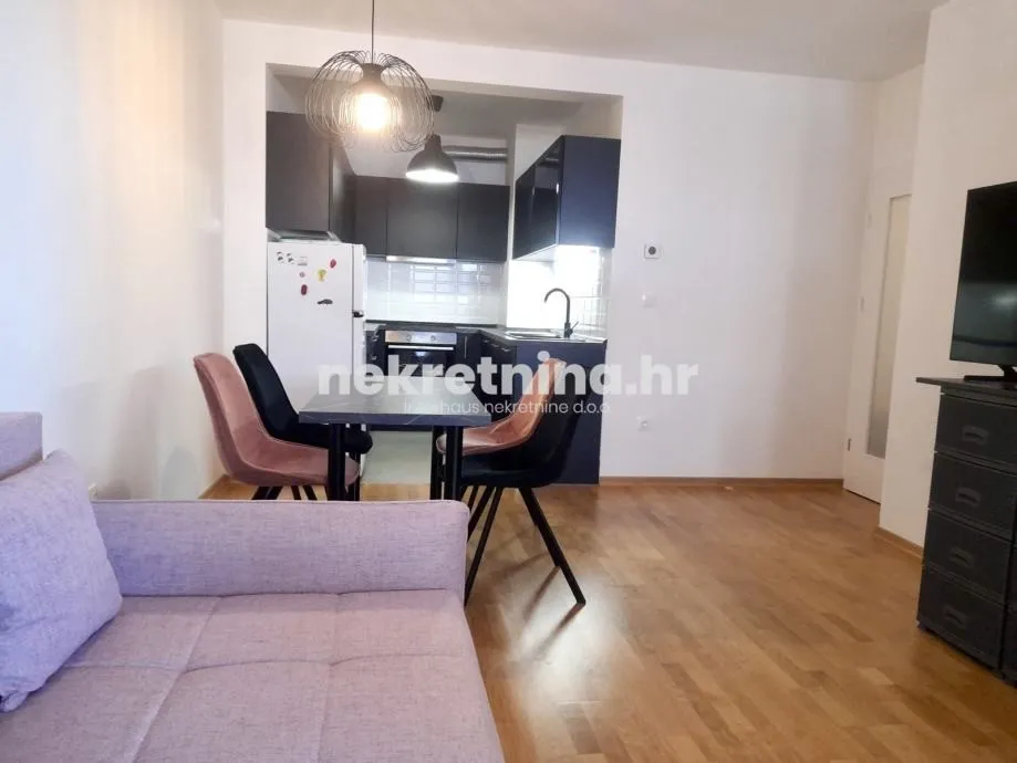 Prodaja - Dvosobni stan, Donje Svetice, Lovinčićeva, 57,90m2 + Garaža - Ferenščica
