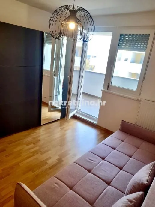 prodaja - dvosobni stan, donje svetice, lovinčićeva, 57,90m2 + garaža - slika 3
