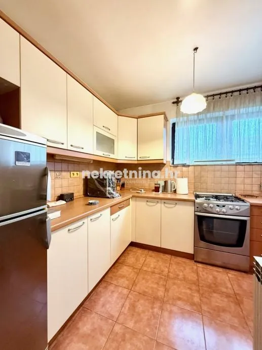 prodaja kuća: jazbina - maksimir - (gornji bukovac), 240.00 m2 - slika 9